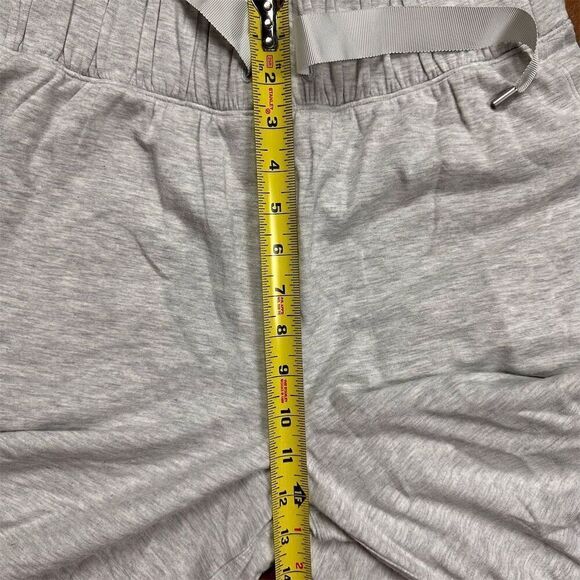 Lululemon Women's Seek Stillness Mid Rise Crop Pants Gray Size 4 Wide Leg - Picture 8 of 9